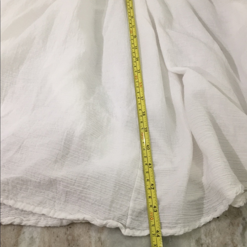 Boho white gauze dress with full skirt - Picture 9 of 10